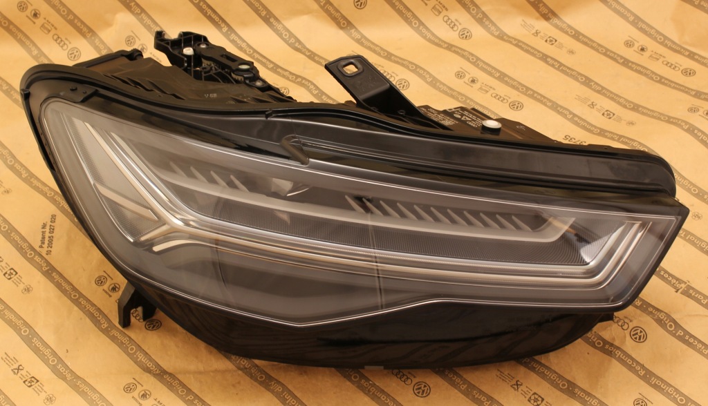 фото №1, Audi s6 rs6 4g0 c7 fl lift 14-18 лампа перед full matrix