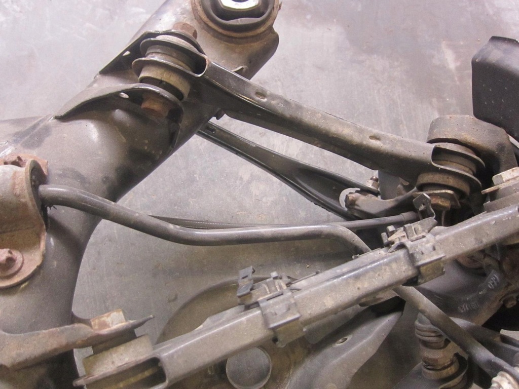 фото №10, Bmw f30 328 рычаг подвеска поворотный кулак балка