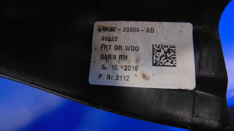 фото №3, Молдинг рамка двері правий перед land rover discovery sport 14-24r