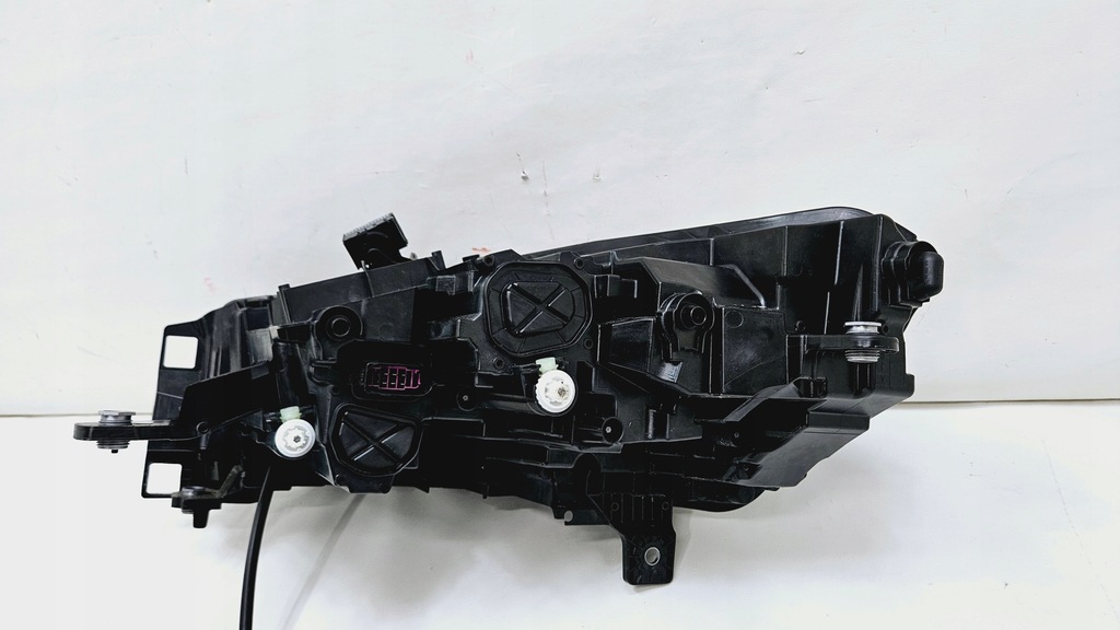 фото №9, Лампа правая перед skoda enyaq full led 5lb941016a