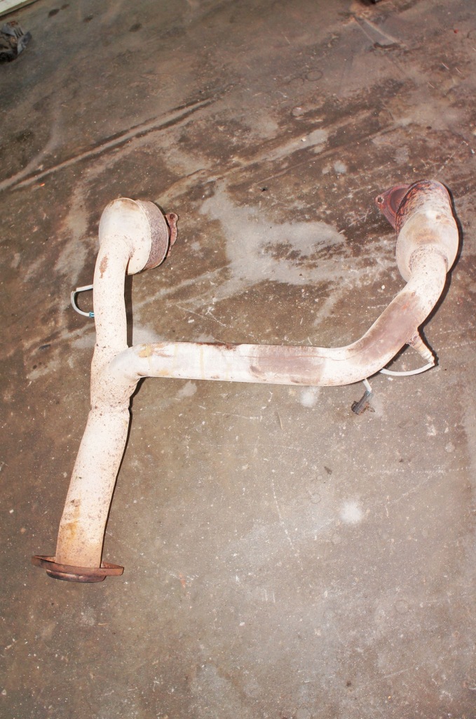 Tu144 cadillac escalade iii 6.2i каталізатор в Україні