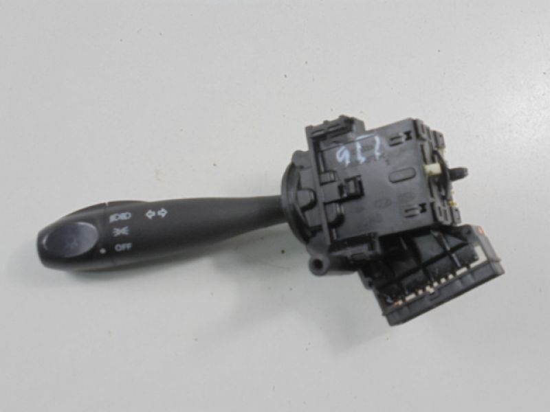 фото №7, Kia picanto i 04-07 переключатель комбинированный 32932a