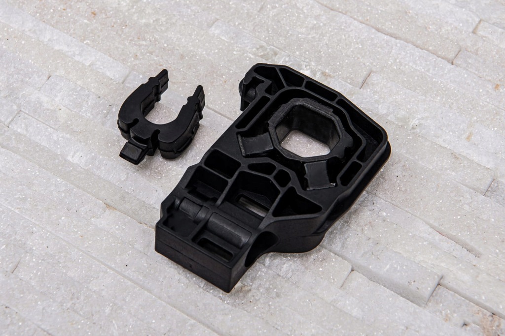 Bmw 7 f02 2008-2015 тримач  радіатора води правий Київ