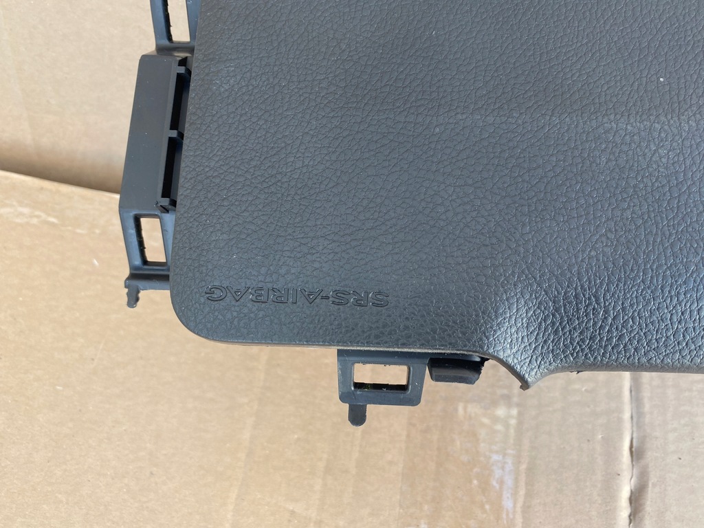 фото №7, Подушка коленная пассажира subaru impreza va uk