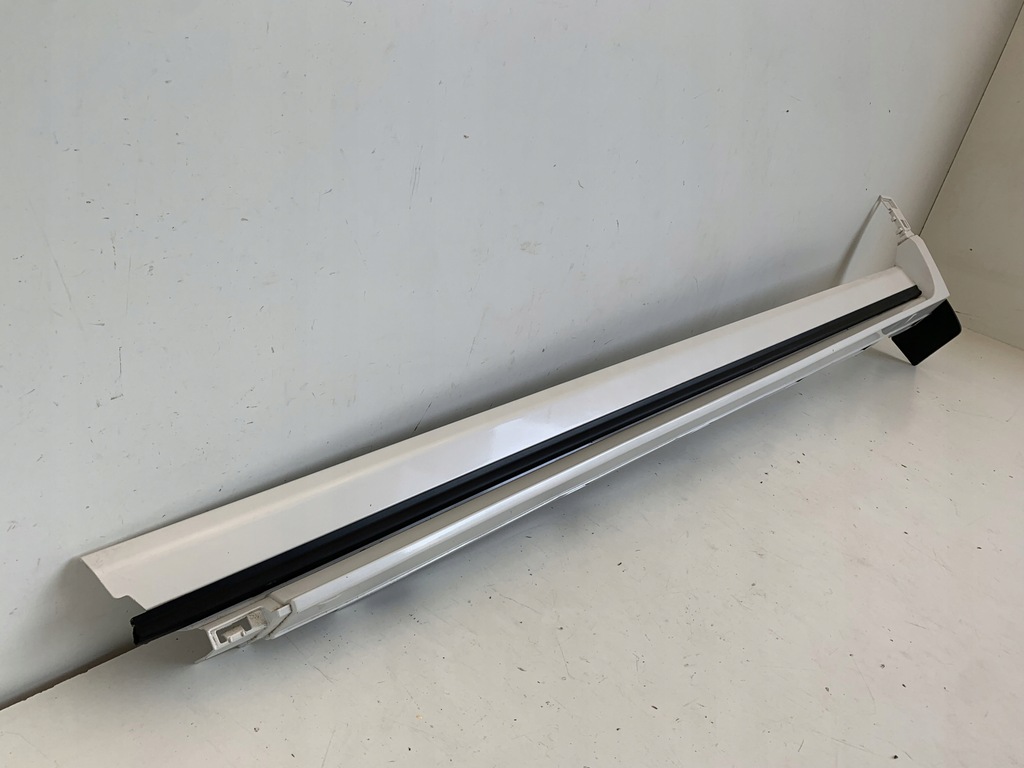 фото №3, Ford kuga mk3 молдинг порог левая порог st-line