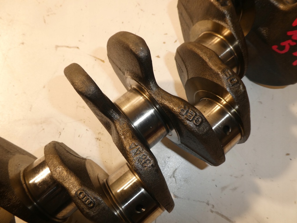 Vw seat skoda audi wał коленчатый 038101aa cbb с Разборки