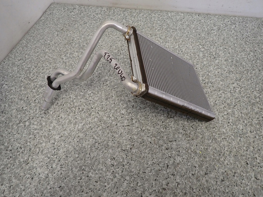 фото №3, Toyota avensis t25 03- отопитель радиатор