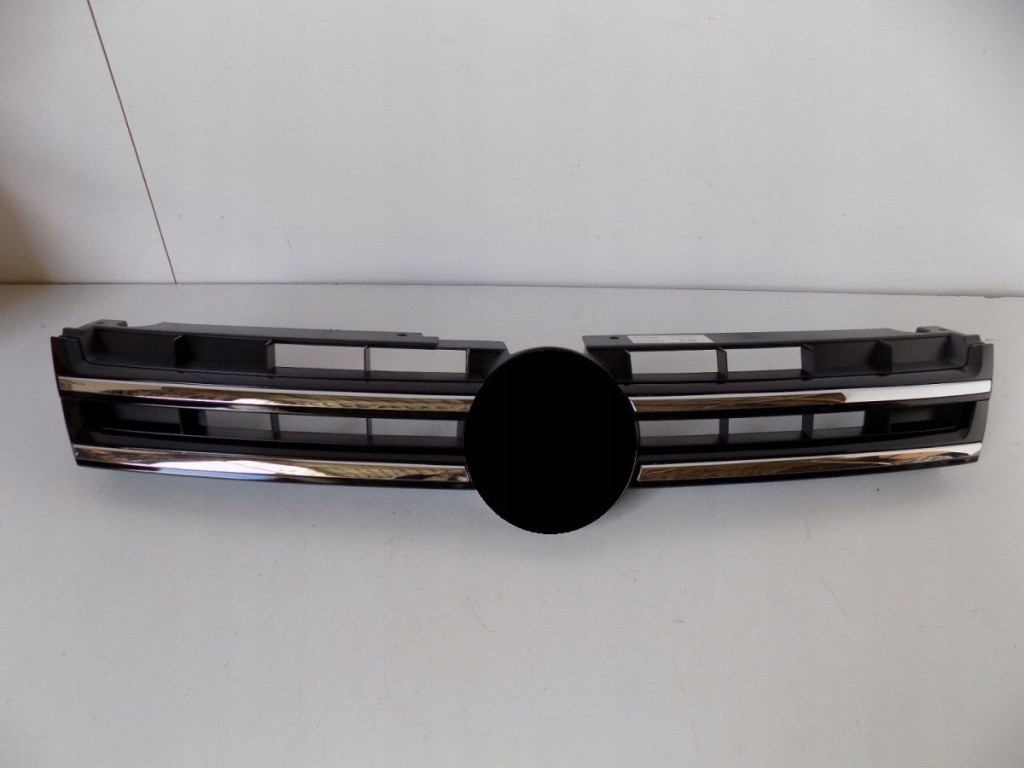 фото №1, Vw touareg 7p решётка радиатора / решётка радиатора - 3142