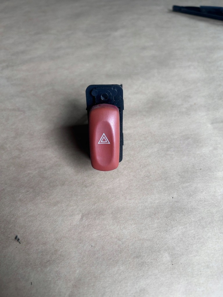 фото №1, Кнопка выключатель света awaryjych opel agila a