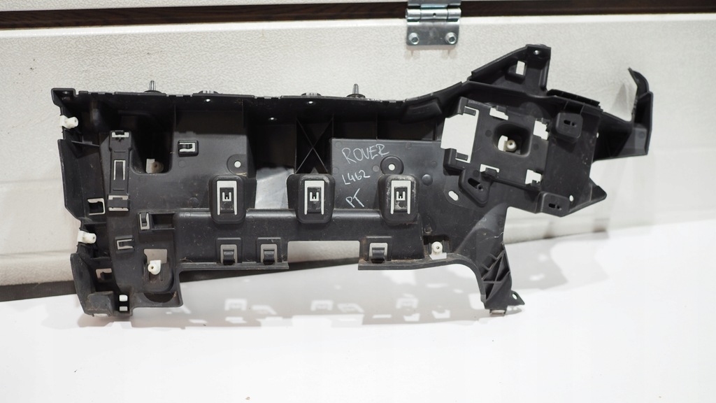 фото №1, Крепления бампера задняя land rover l462 discovery v