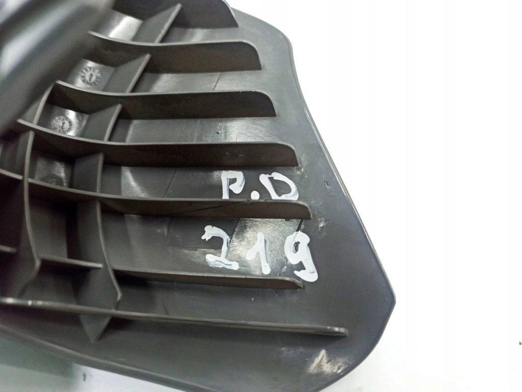 фото №13, Mercedes-benz cls c219 2005 перед сторона правая сиденья, сиденье