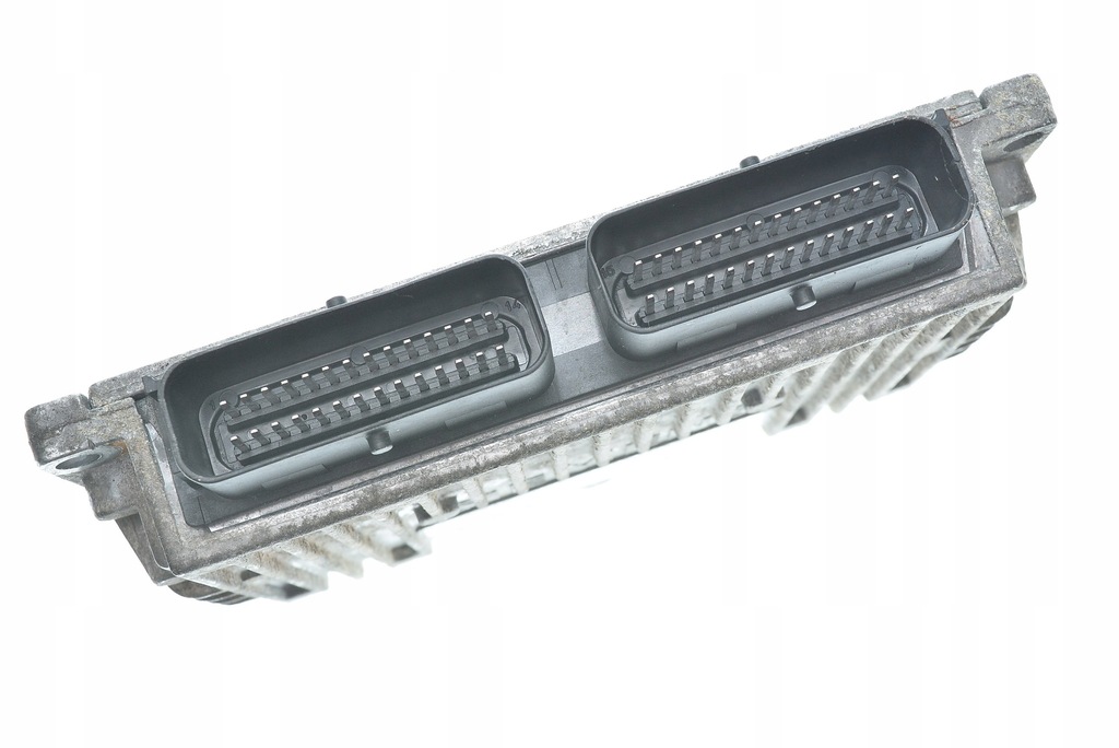 фото №4, Бортовой компьютер peugeot 306 s118057504b 9639456680 ta2000