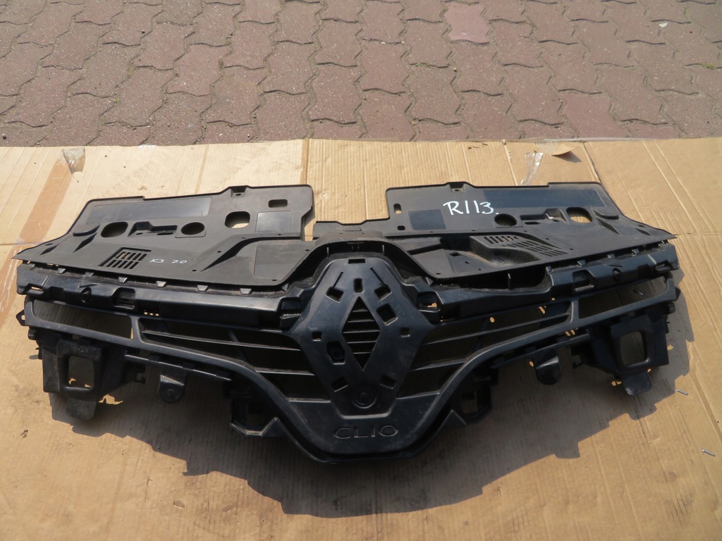 фото №1, Решітка радіатора решітка радіатора бампера renault clio iv 622563184r