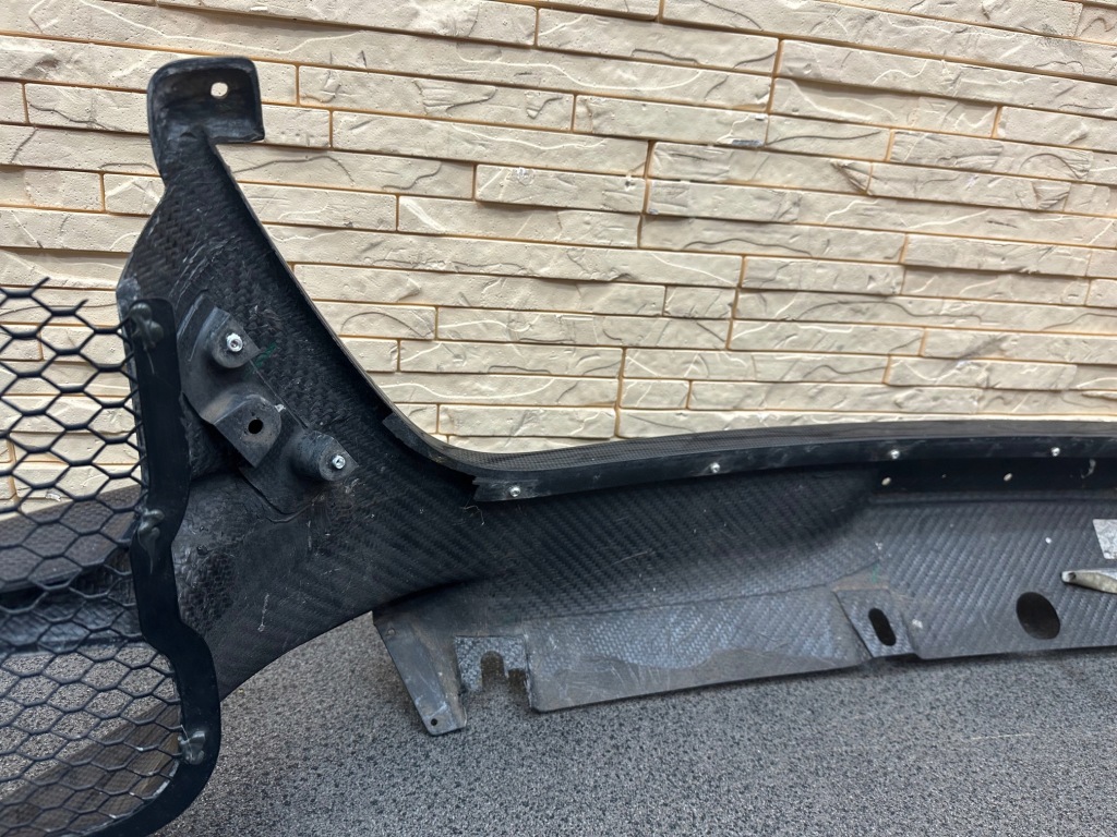 Ferrari 812 спойлер впуск повітря бампер перед карбон air впуск 89246700 Київ