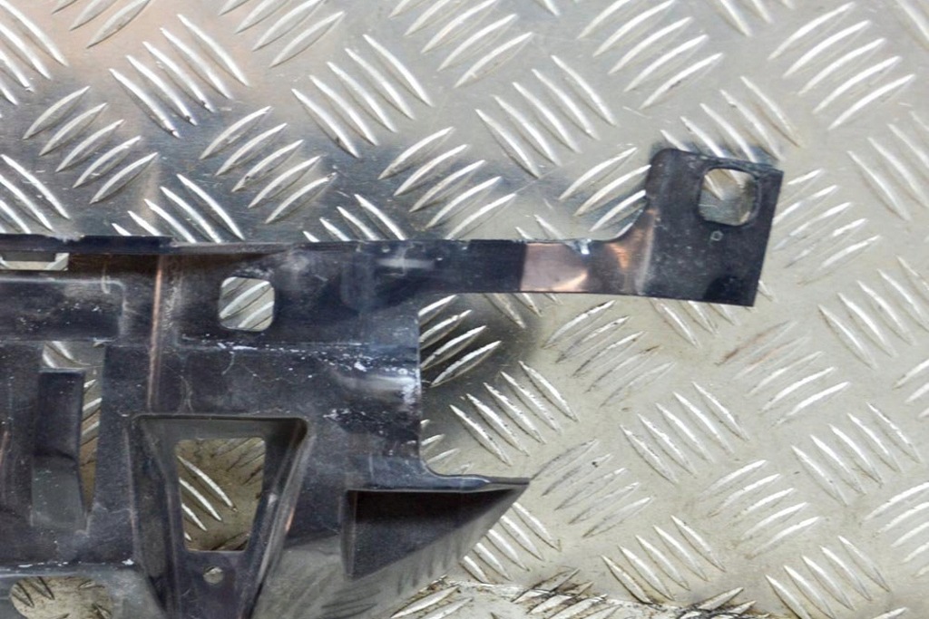 фото №5, Jaguar f-pace x761 2.0 d кронштейн бампера передній hk83-17640-ab 132kw 202