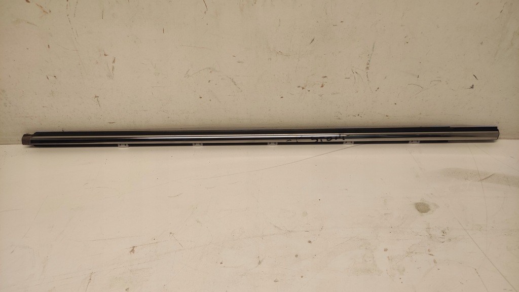 фото №1, Kia stonic молдинг дверь parapet хром левая левый перед 17- 24