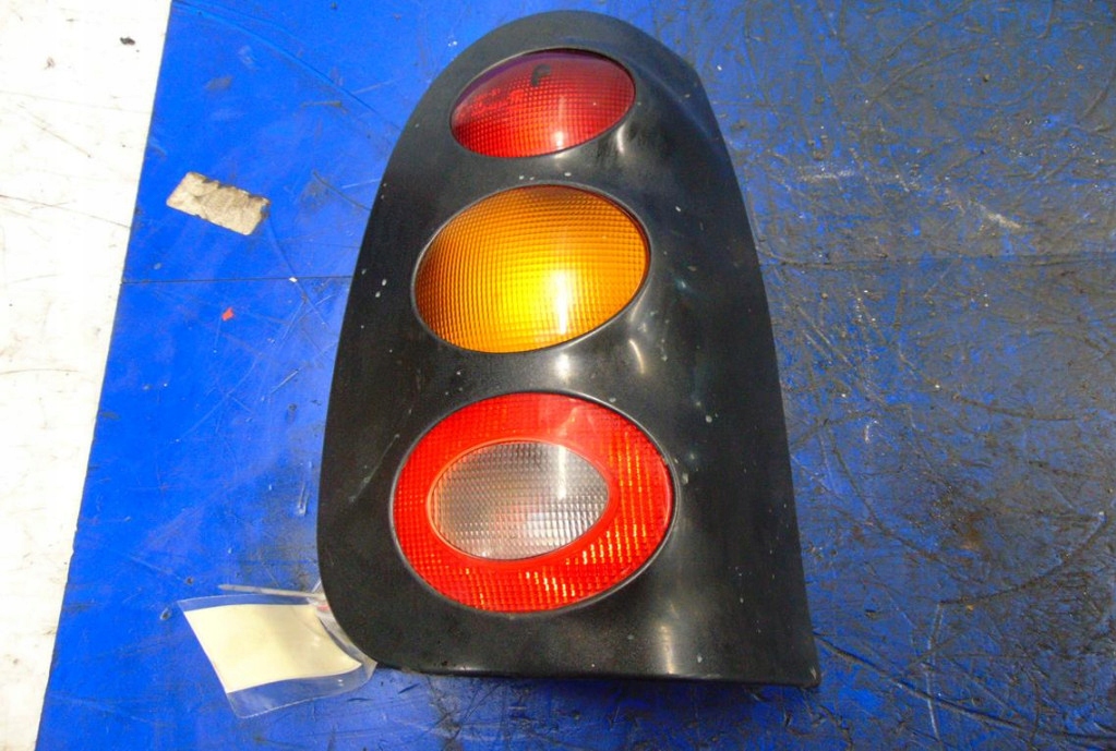 фото №1, Smart fortwo 0.6 лампа задня права.