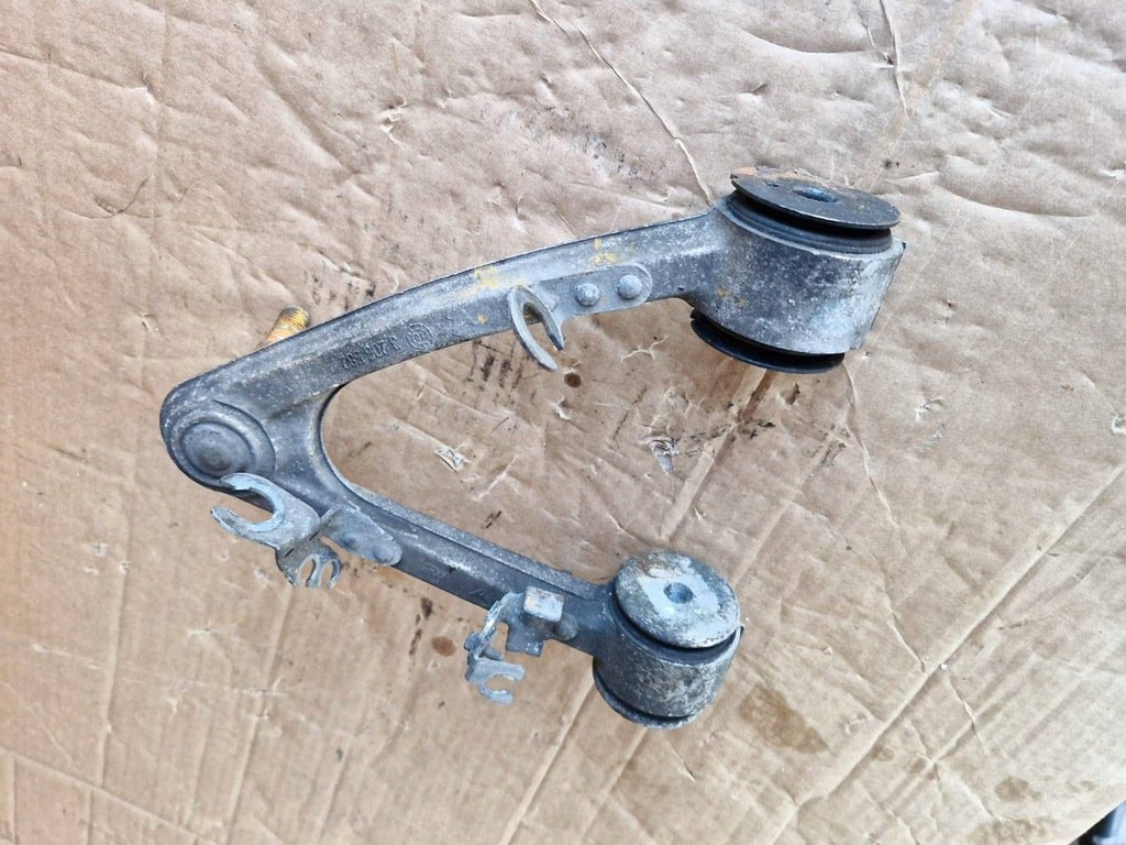 фото №9, Важіль верхній передній maserati granturismo 3206582