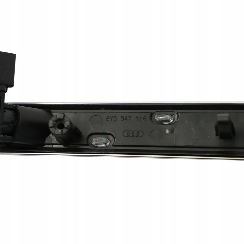 фото №13, Audi a3 s3 rs3 8y молдинг внутрішня освітлення led задні праве 8y0947186