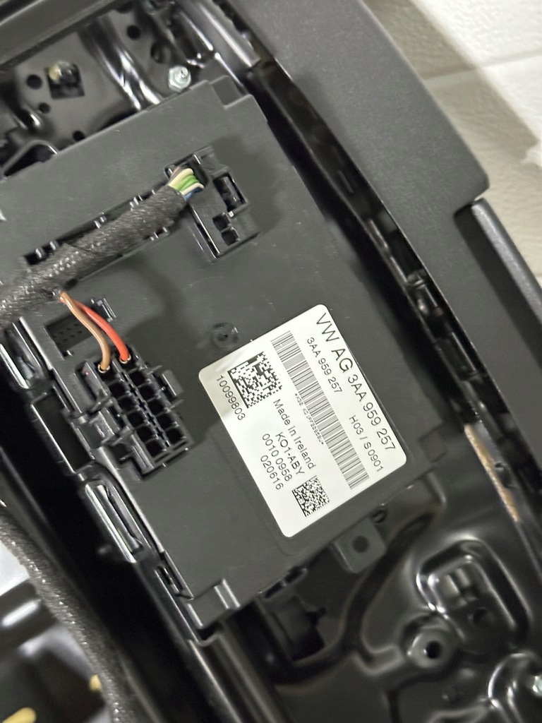 фото №12, Audi a3 s3 8v 2017 sline перед сторона левая сиденья, сиденье 5q4881105d