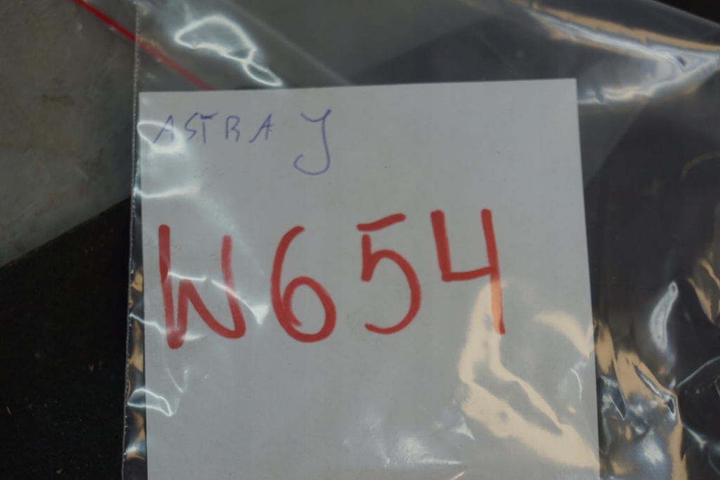 фото №13, Opel astra j iv шумоізоляція капот + кліпси 13272647 w654