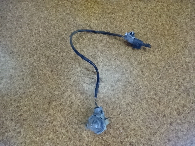 фото №1, Toyota hilux 07r лампа освітлення номерного знака