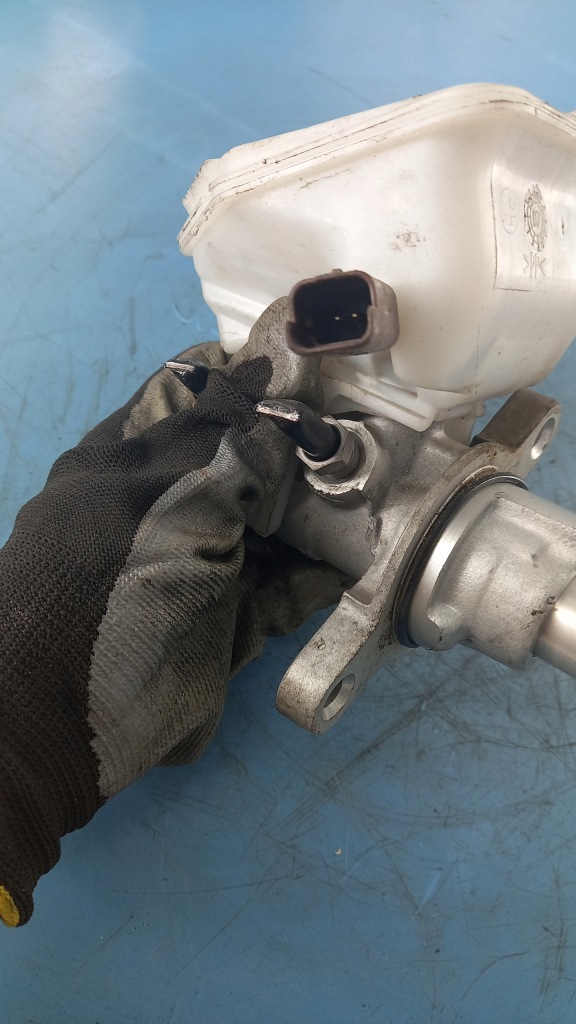 фото №4, Насос тормозная citroen c4 07r hb 1.6hdi