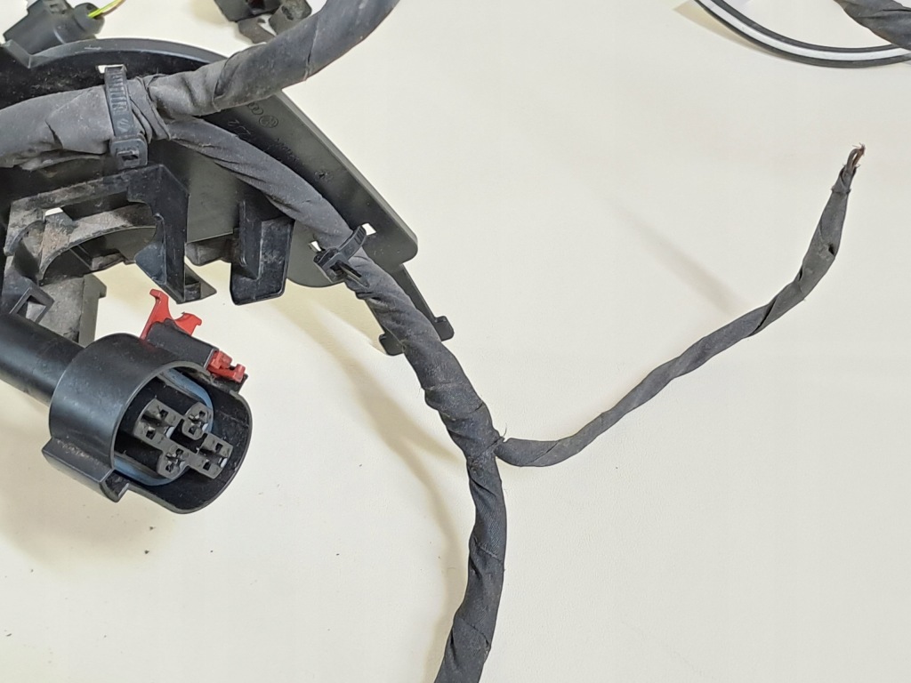 фото №10, Жгут электропроводка перед камера лонжерон 1.5 tsi skoda superb 3 iii 19r