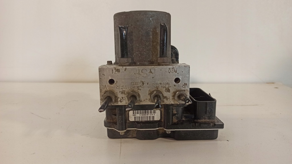 фото №1, Audi a4 b8 a5 s5 8t насос abs 8k0907379cc