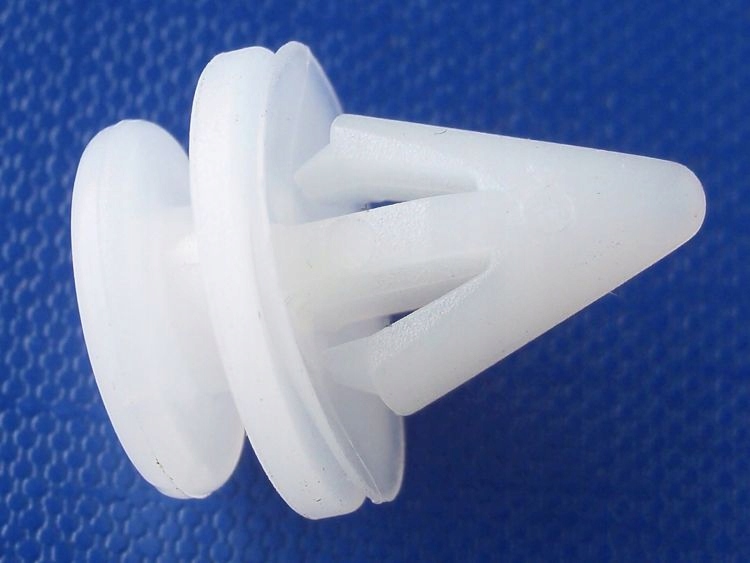 фото №2, 10x renault clio 1 2 laguna 1 2 клипса 8 дверь tap