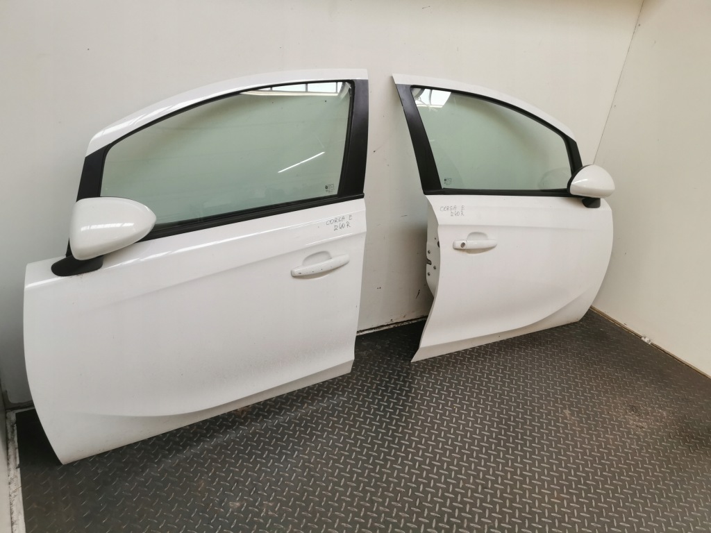 фото №3, Дверь правый перед opel corsa e z40r