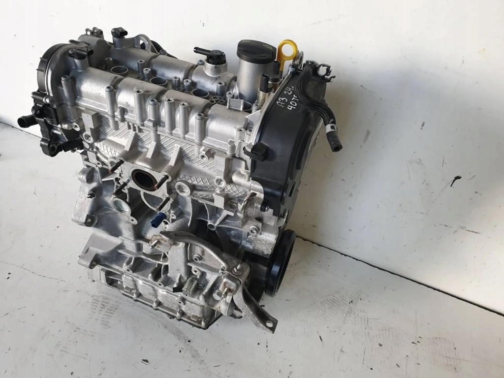 Audi a3 8y 40 tfsi-e 2024r двигун plug-in 1.4 tfsie dge hybrid Недорого