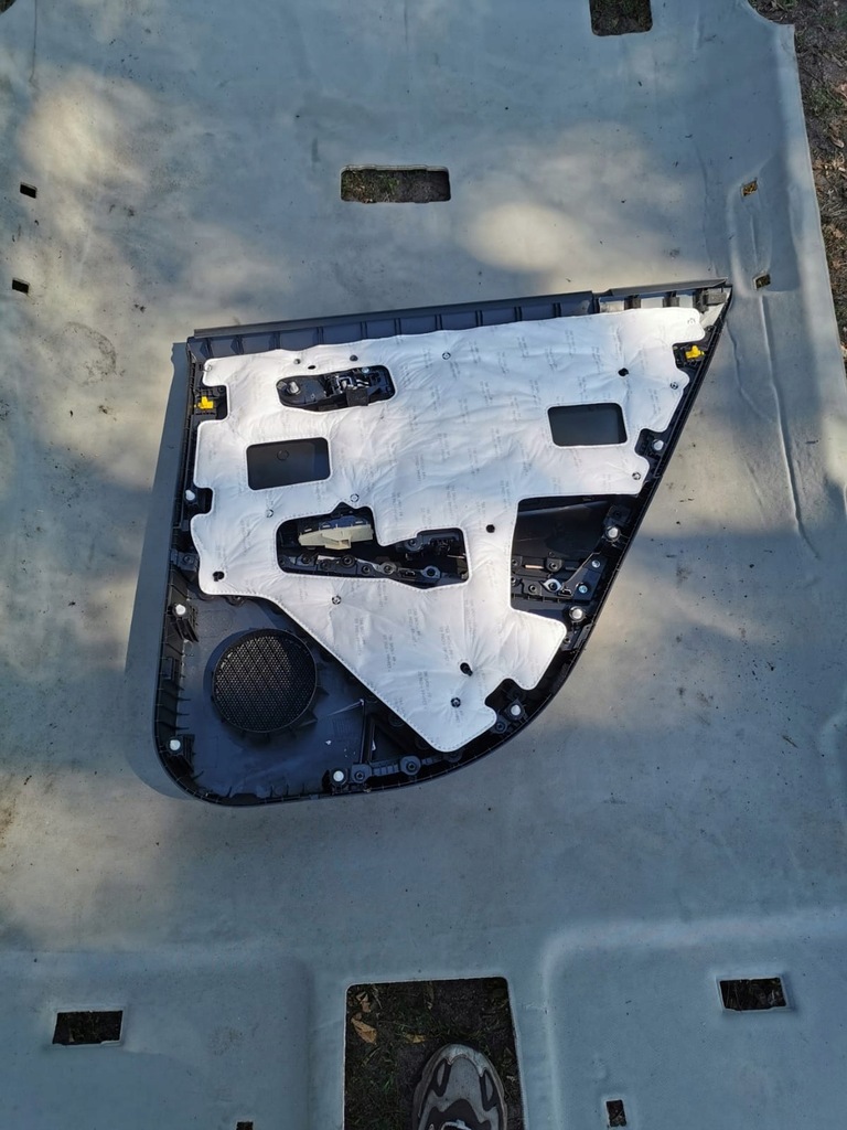 фото №6, Двері оббивка задня перед праве ліва, kia niro ev 2024r.