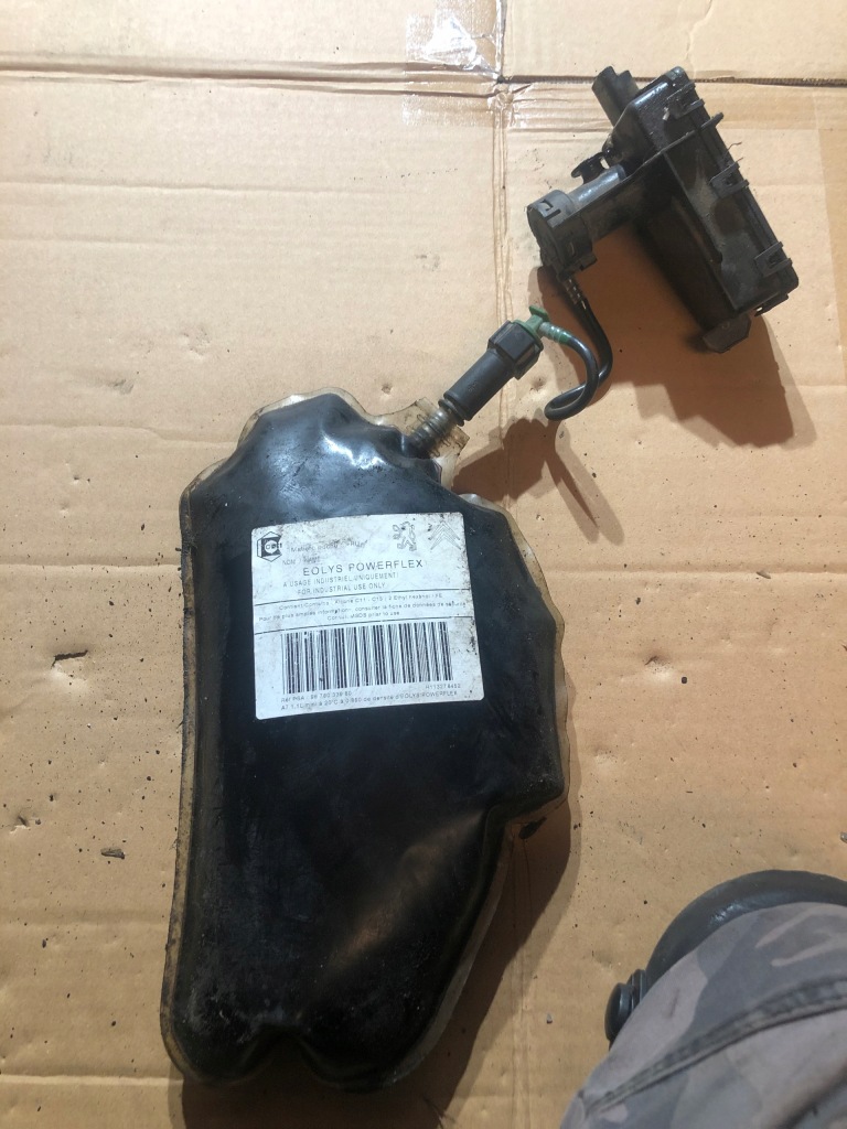 Купить Гибкий бак добавка do топлива psa