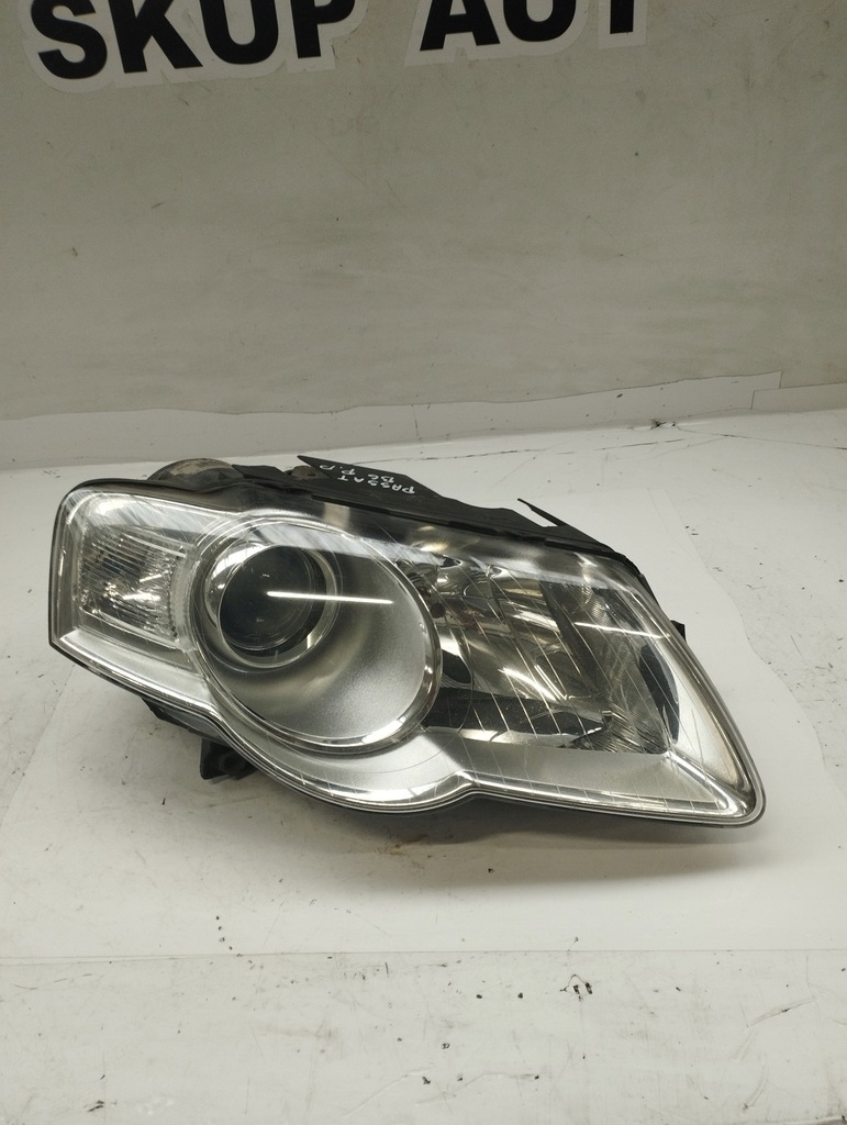 фото №1, Volkswagen passat b6 лампа правий перед 3c0941006s