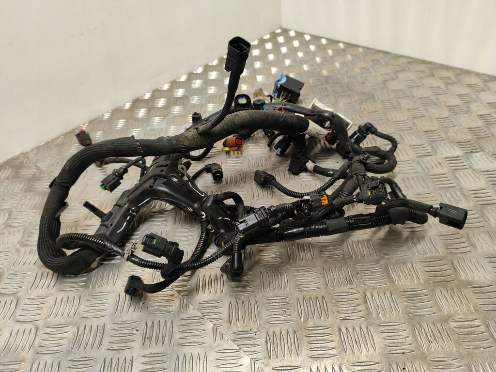 фото №8, Citroen c4 aircross 2015 джгут трубопровід двигуна