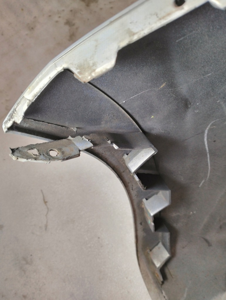 Opel astra j gtc бампер задня 13266075 Зі Шроту