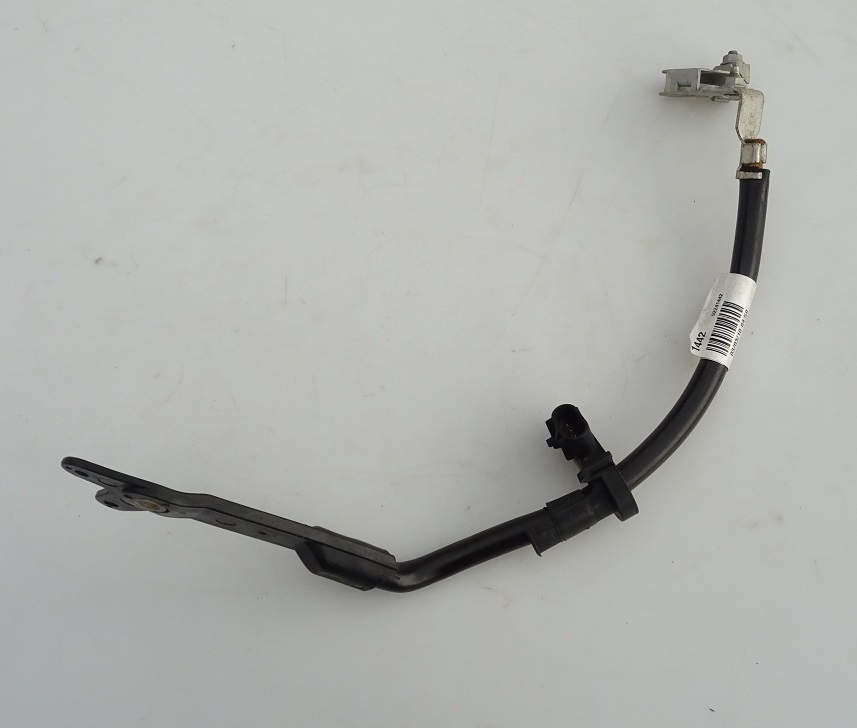 фото №1, 2010+ camaro клемма минусовая массовая датчик кабель