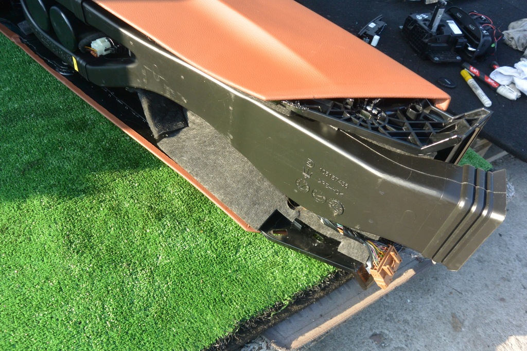 фото №15, Тунель середній maserati quattroporte vi uk