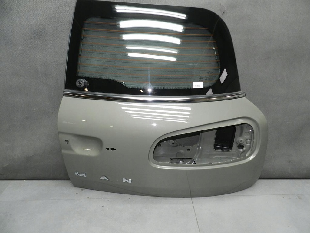 фото №1, Mini clubman f54 кришка багажника задня права c1c