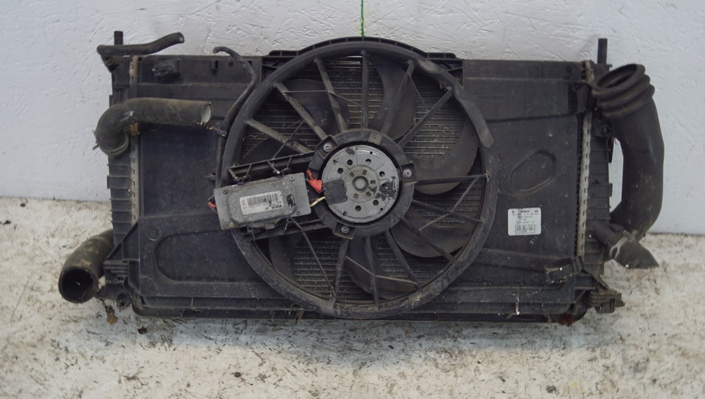 фото №11, Volvo s40 ii 2.0 d комплект радіатор вентилятор