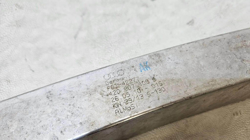 фото №9, Балка бампера передний передняя перед усилитель audi r8 420 807109b