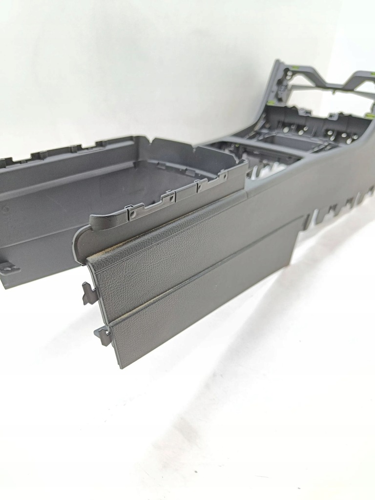 фото №7, Volkswagen passat b7 2012 туннель средний