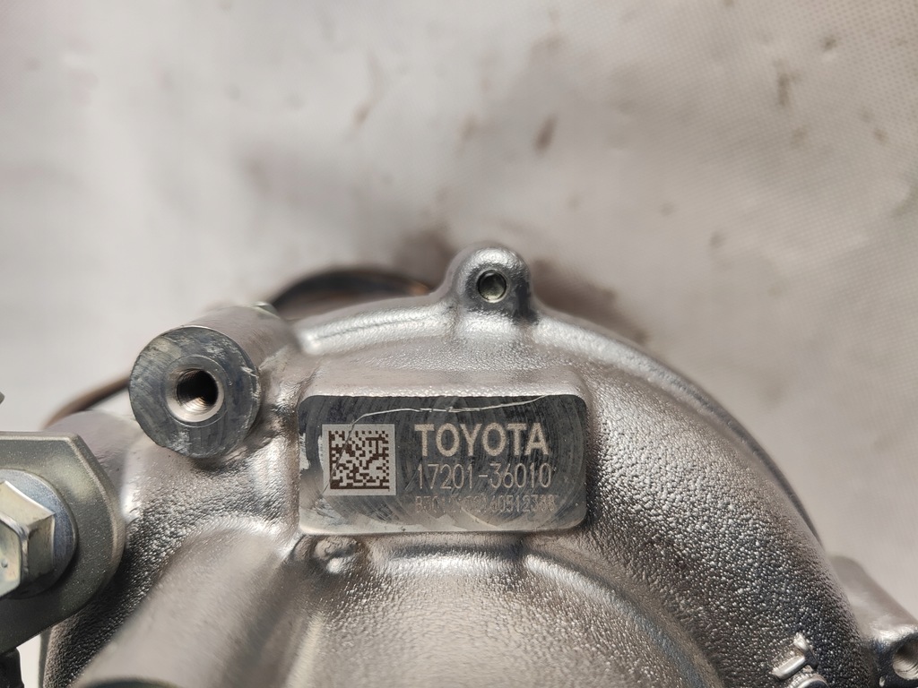 фото №3, Lexus is 200t r4 245km 17201-36010 турбина