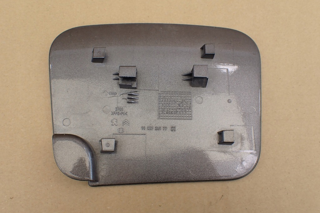 фото №7, Peugeot jumpy iii scudo expert 16- крышка заливной топлива 9808726977