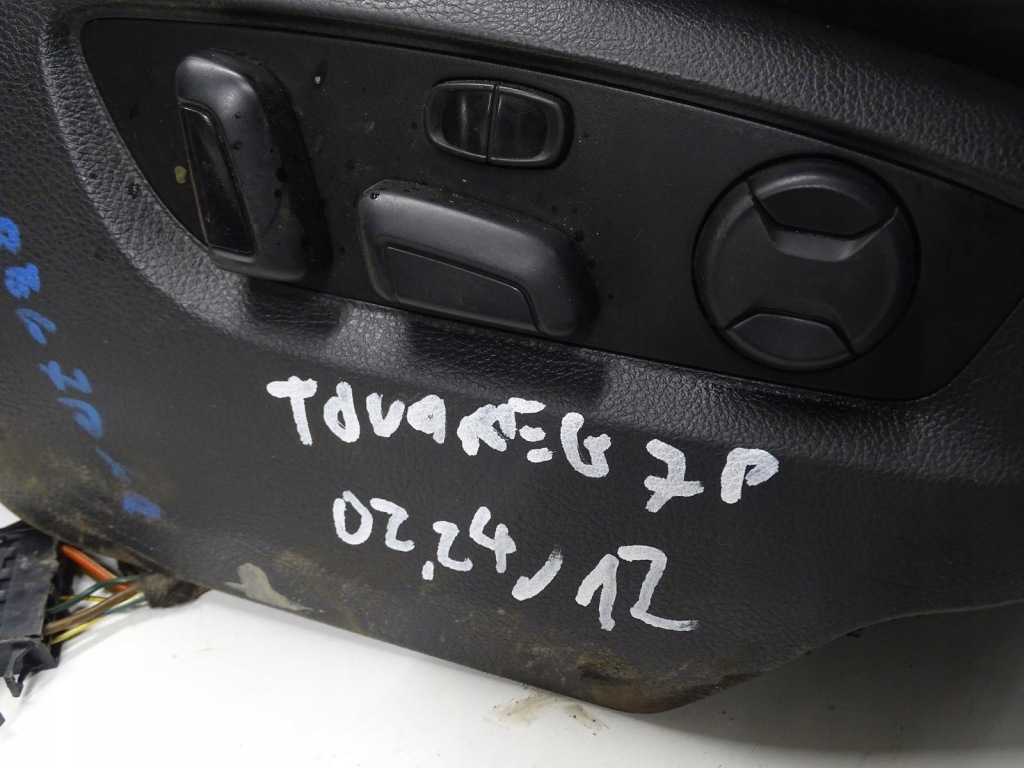 фото №7, Комплект сиденья заднее сиденье спинка кожа r-line vw touareg 7p 10-