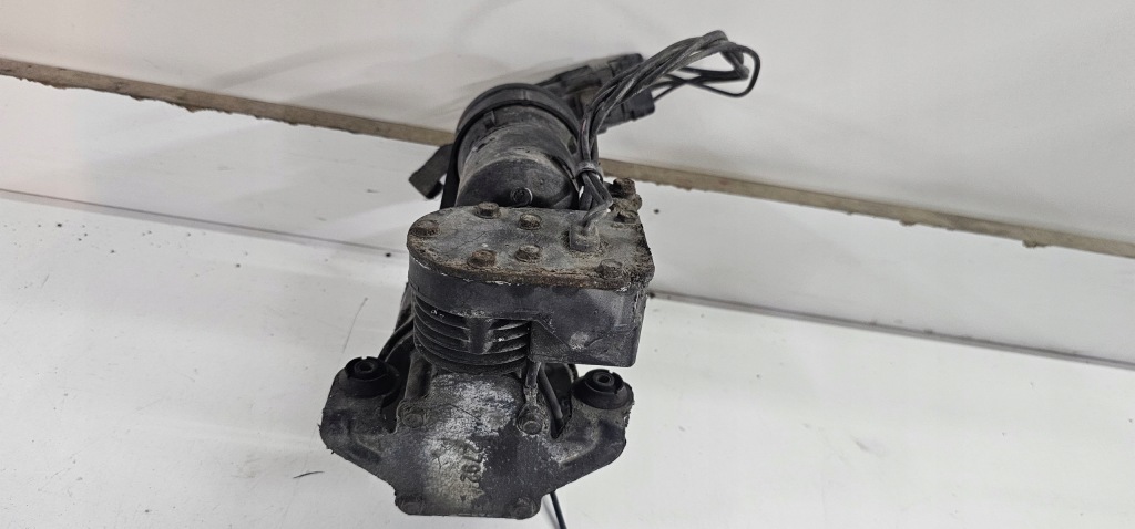 Opel omega b компрессор компрессор подвеска уровень 5049271 10095a Киев