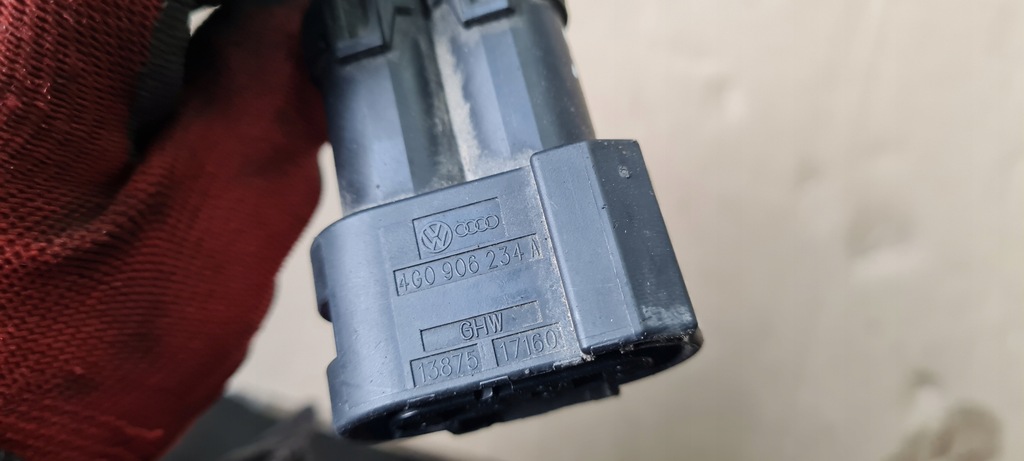 фото №8, S7 4g a7 штекер вентиляторов 4g0906234a a6 s6 c7 4g a4 b8 a5