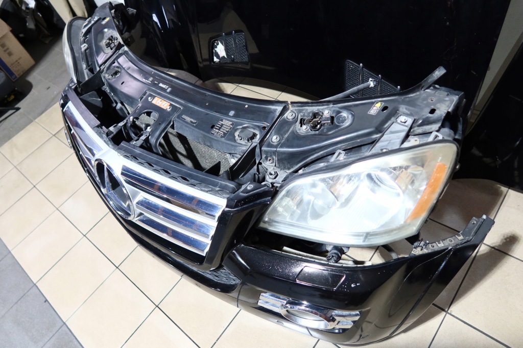 Mercedes w164 x164 gl перед капот бампер gl550 amg ремень передний усилитель Недорого