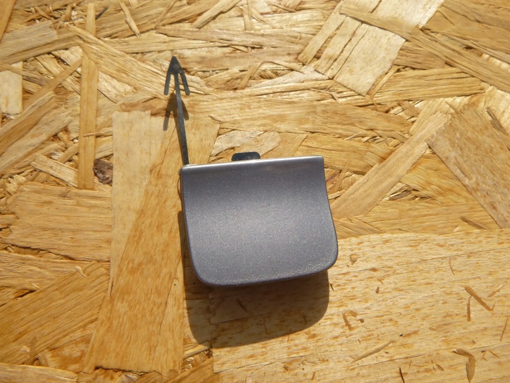 фото №1, Vw passat b7 kombi заглушка фаркоп hak бампер задня 3af807441a